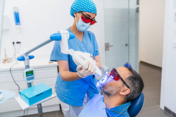 Best Emergency Tooth Extraction in Preston Heights, IL